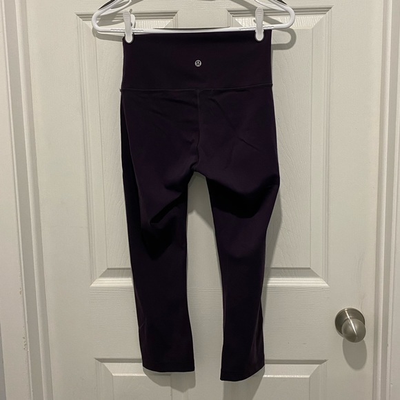 Lululemon Wunder Under Crop (21”) - Picture 2 of 3